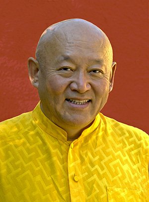H. H. Drikung Kyabgön Chetsang H. H. Drikung Kyabgön Chetsang